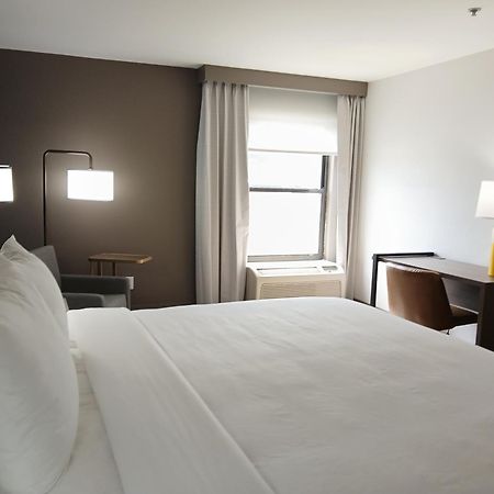Comfort Inn Near Downtown & Blue Ridge Pkwy Marion Esterno foto