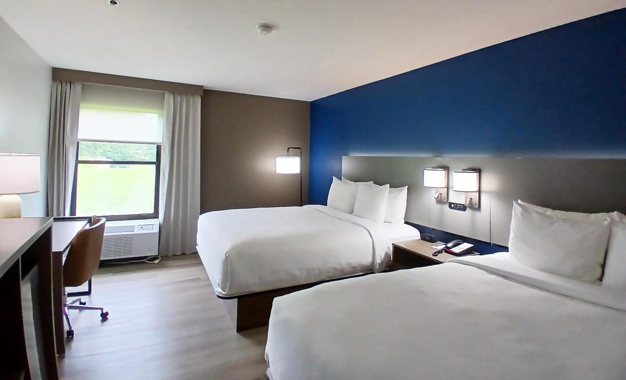Comfort Inn Near Downtown & Blue Ridge Pkwy Marion Esterno foto