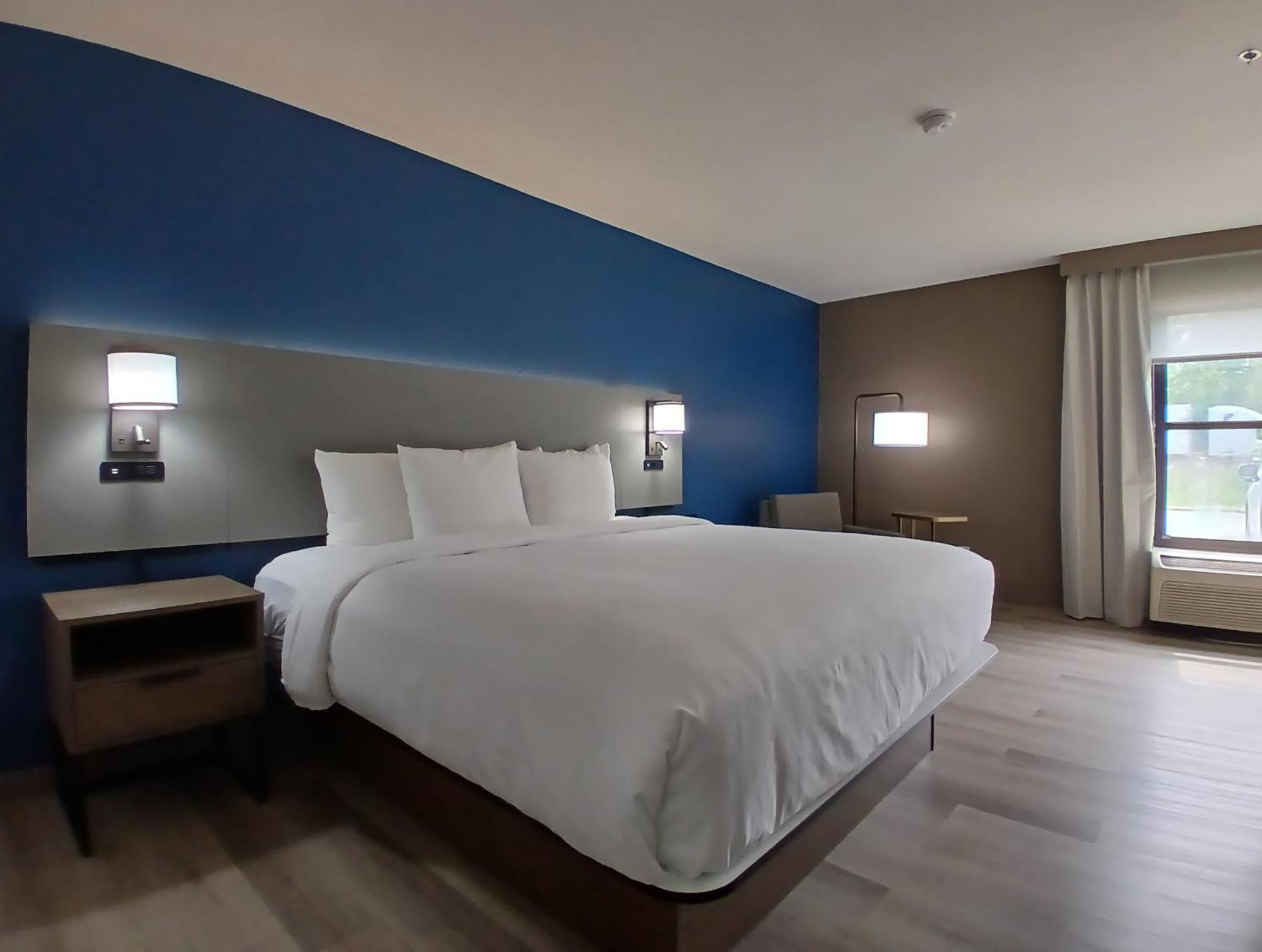 Comfort Inn Near Downtown & Blue Ridge Pkwy Marion Esterno foto